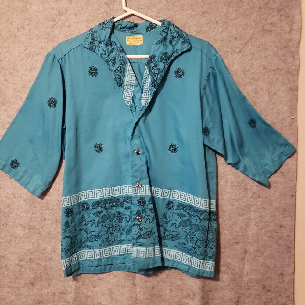 Vintage Made in Hawaii Shirt Men's Medium Teal Blue 1960's  Peacocks 2 Pockets